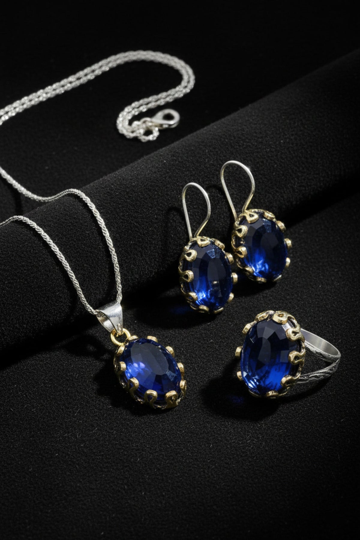 Gilded Oval Sapphire Gemstone Jewelry Set in 925 sterling silver