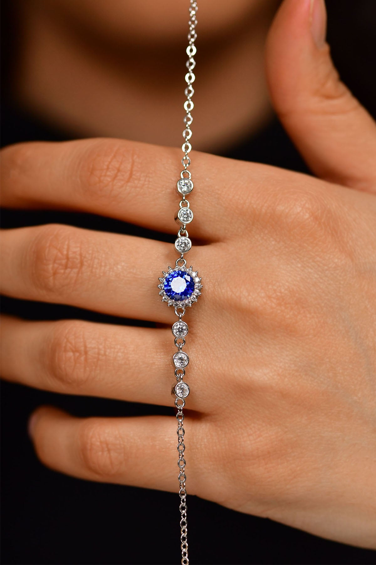 Rhodium Sapphire Round Halo, Blue Bracelet in 925 sterling silver - view 3