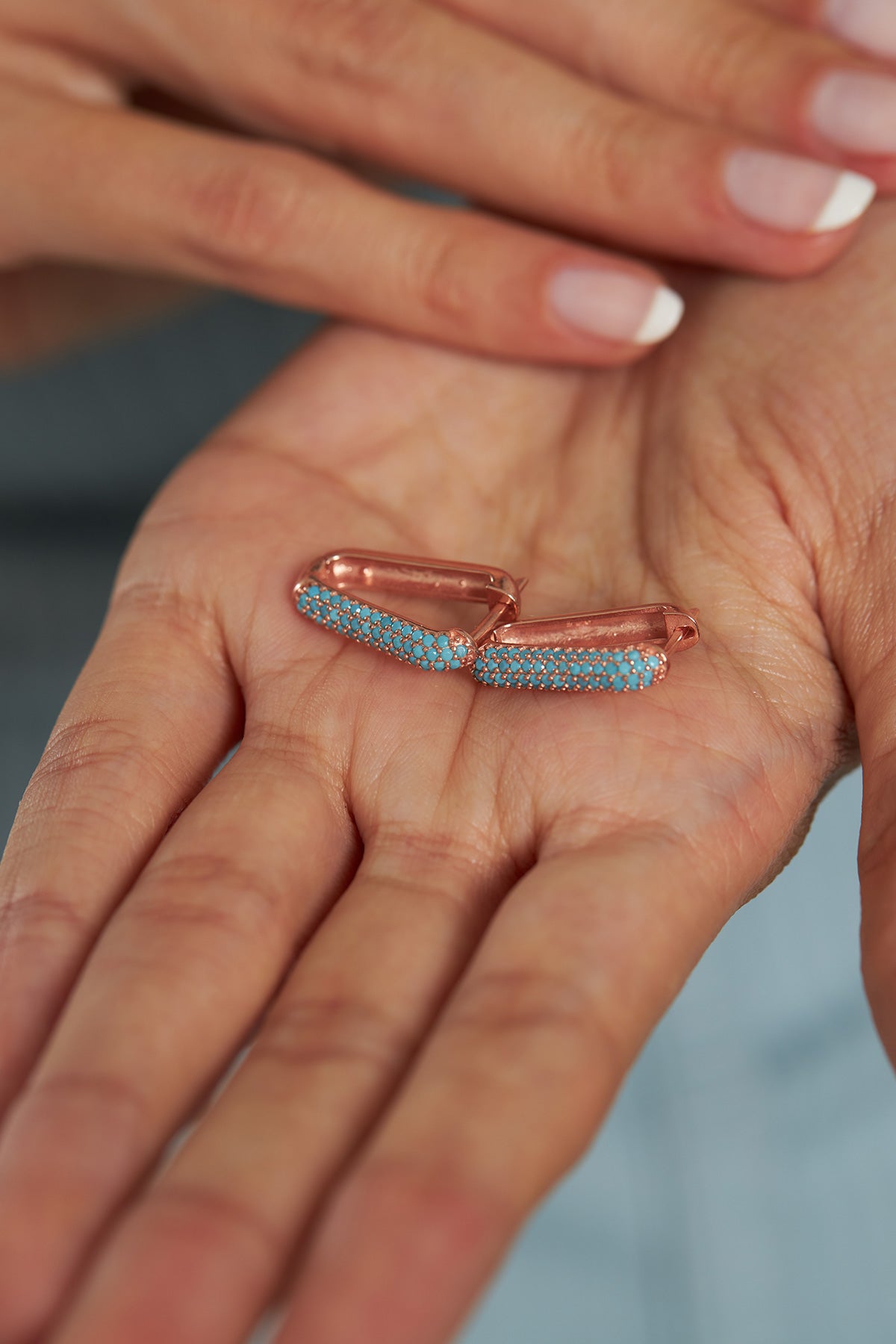 Créoles triangulaires en argent 925 doré rose et turquoise