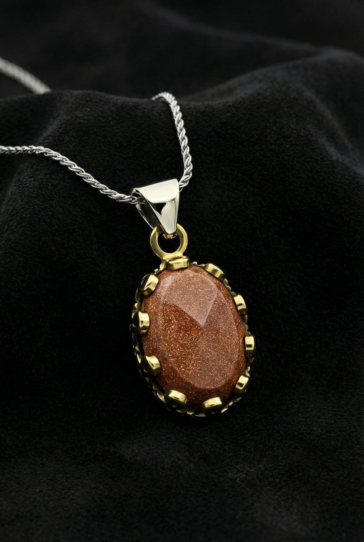 Gilded Oval Sunstone Gemstone Jewelry Set in 925 sterling silver - view 3