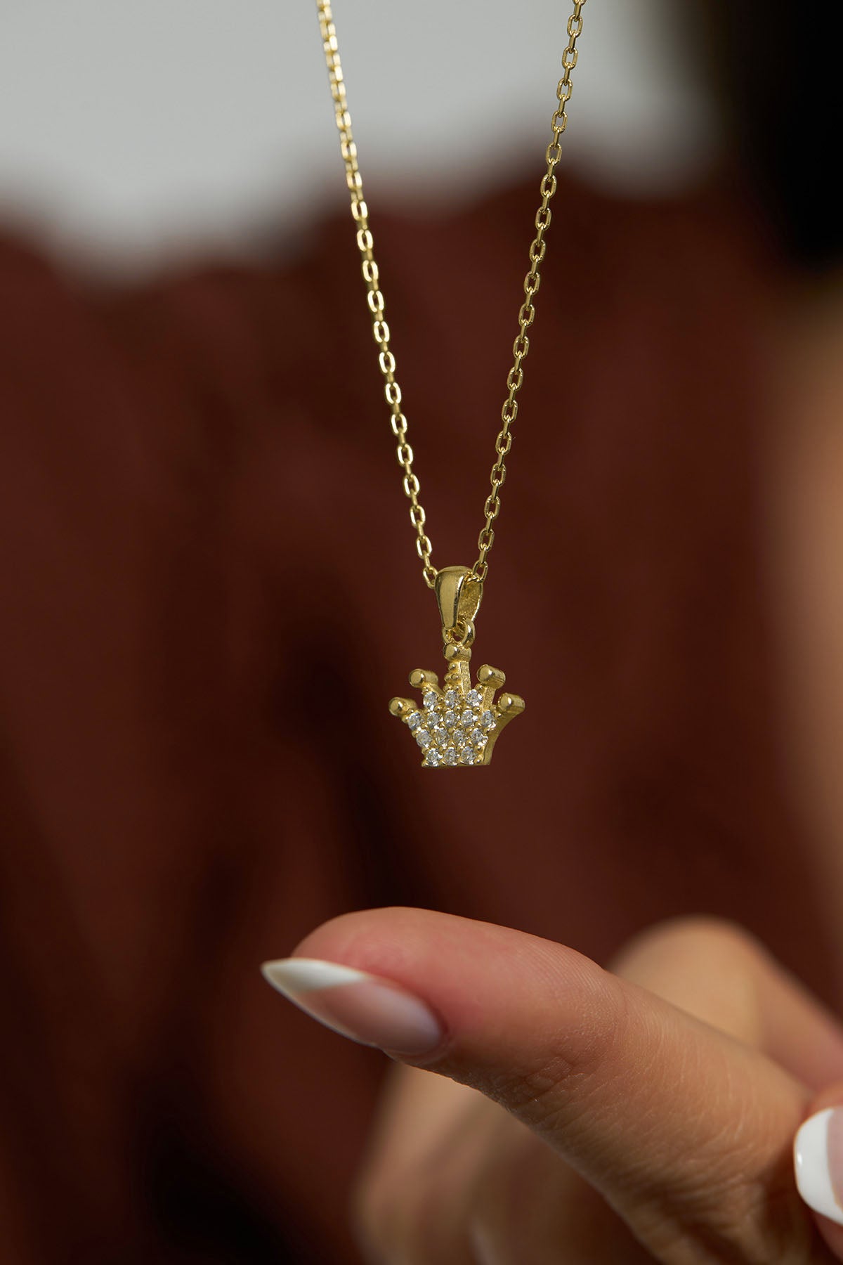 Gold Zircon Minimal Crown Pendant Necklace in 925 sterling silver - view 2