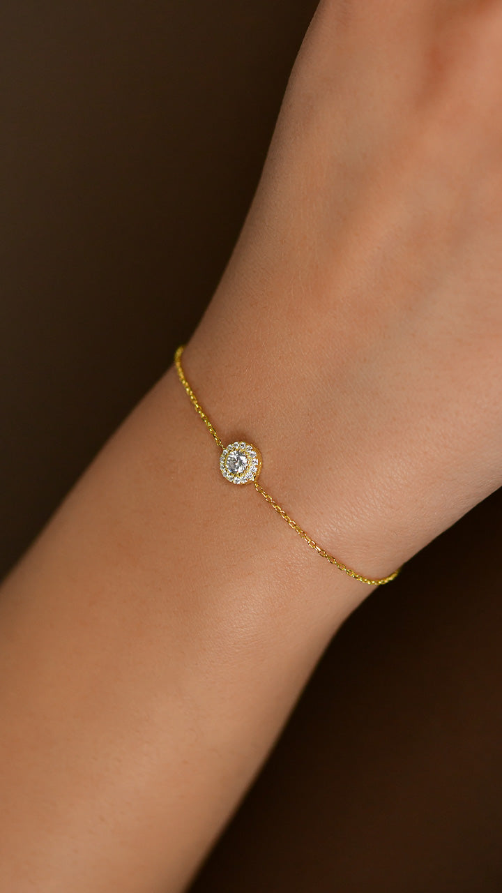 Gold Halo Solitaire, Zircon Chain Bracelet in 925 sterling silver - view 2