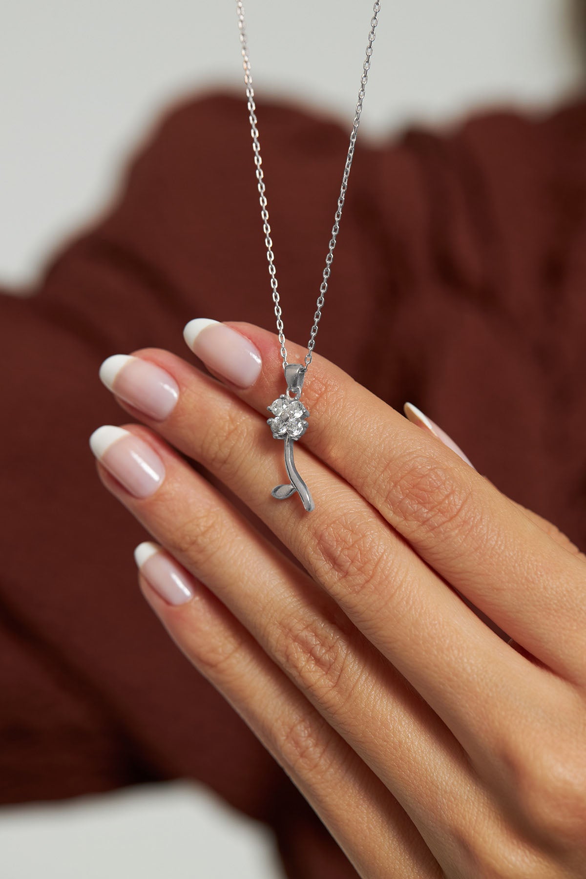 Rhodium Clover Pendant Necklace with Zircon in 925 sterling silver - view 2