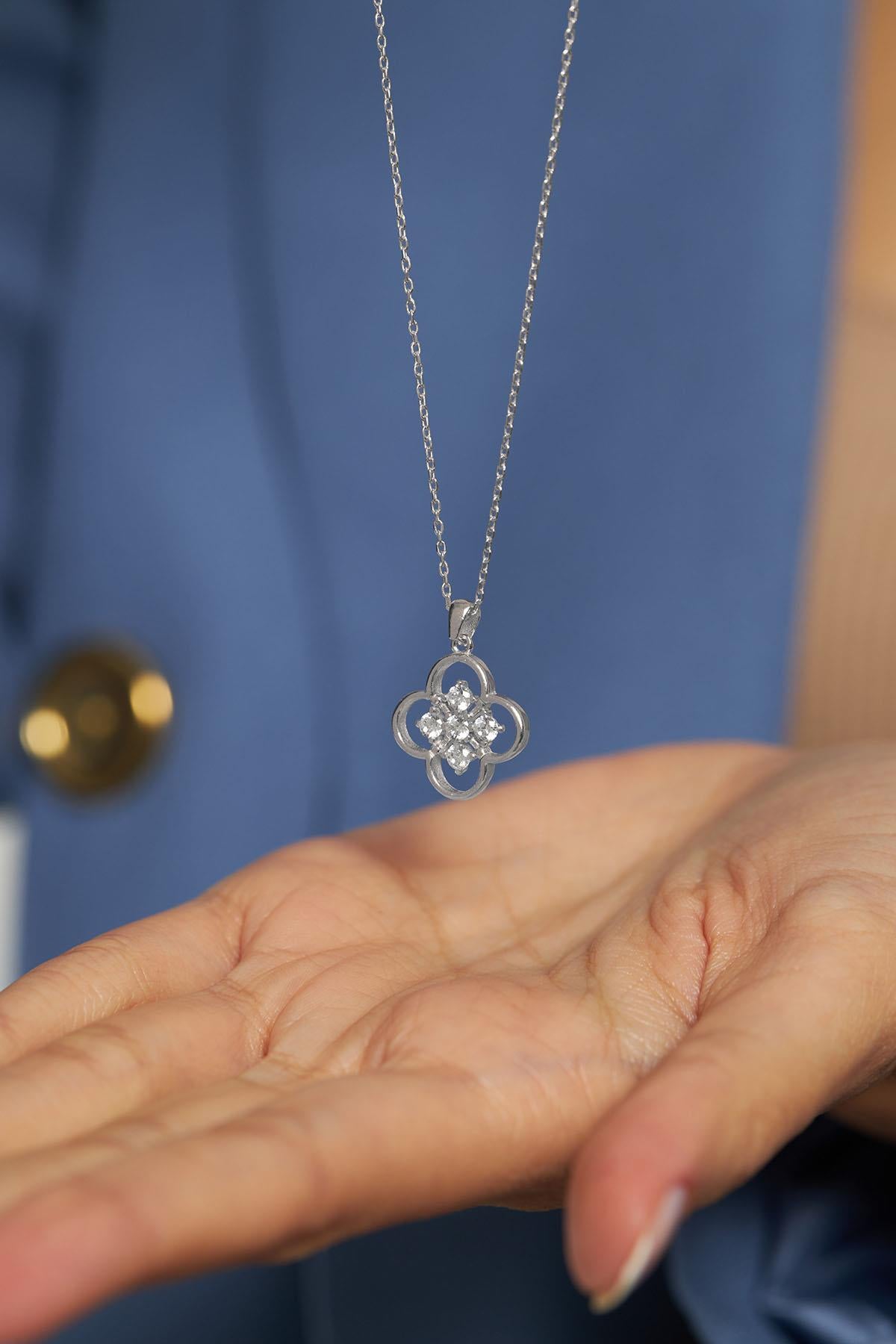 Zirkon Taşlı Rodyum One Cleef Yonca Gümüş Kolye
