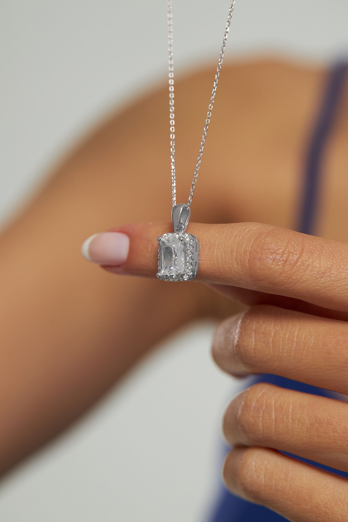 Emerald Cut Solitaire Zircon Necklace | 925 Silver