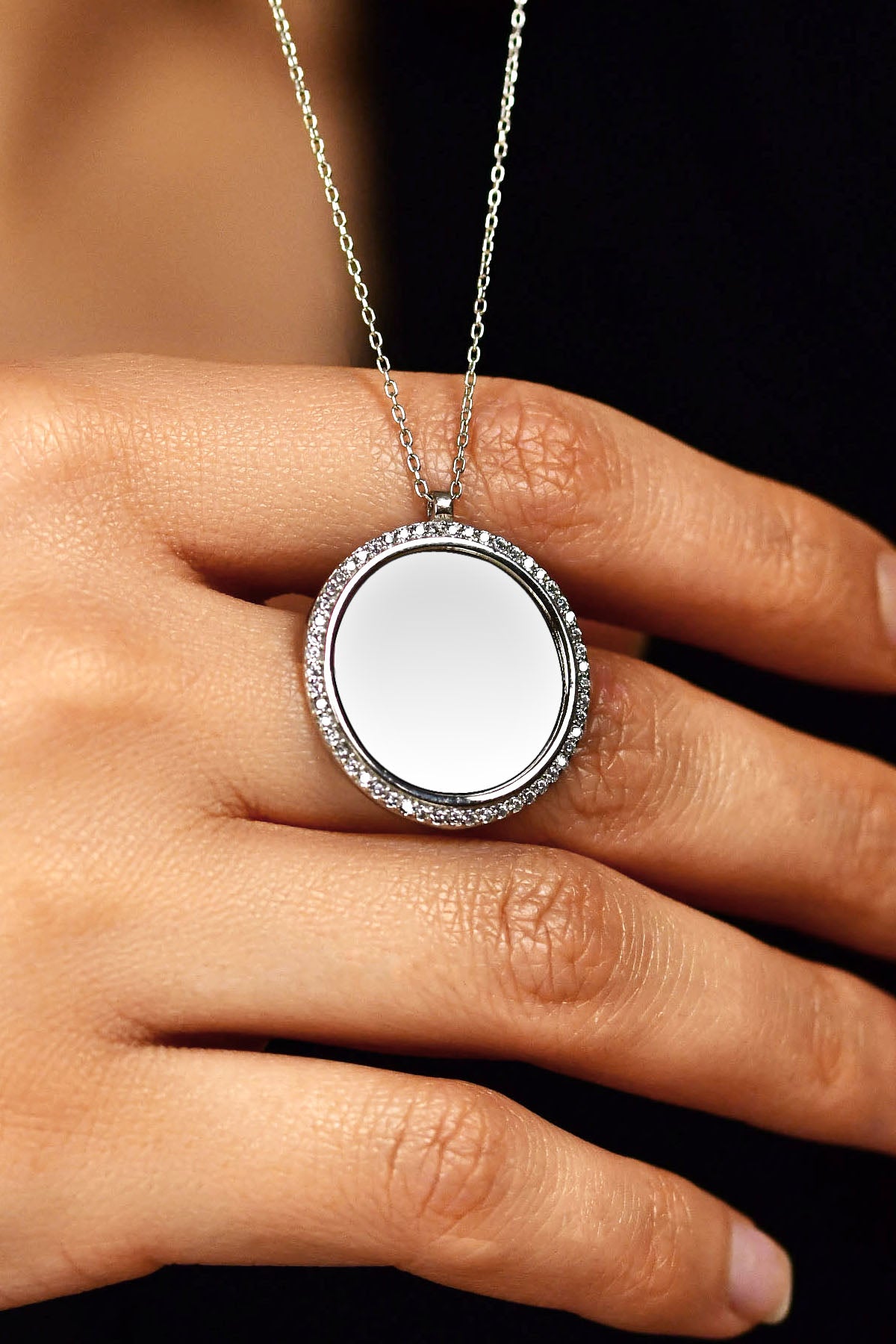 Rhodium Plated Zircon Round Name Necklace in 925 sterling silver - view 2