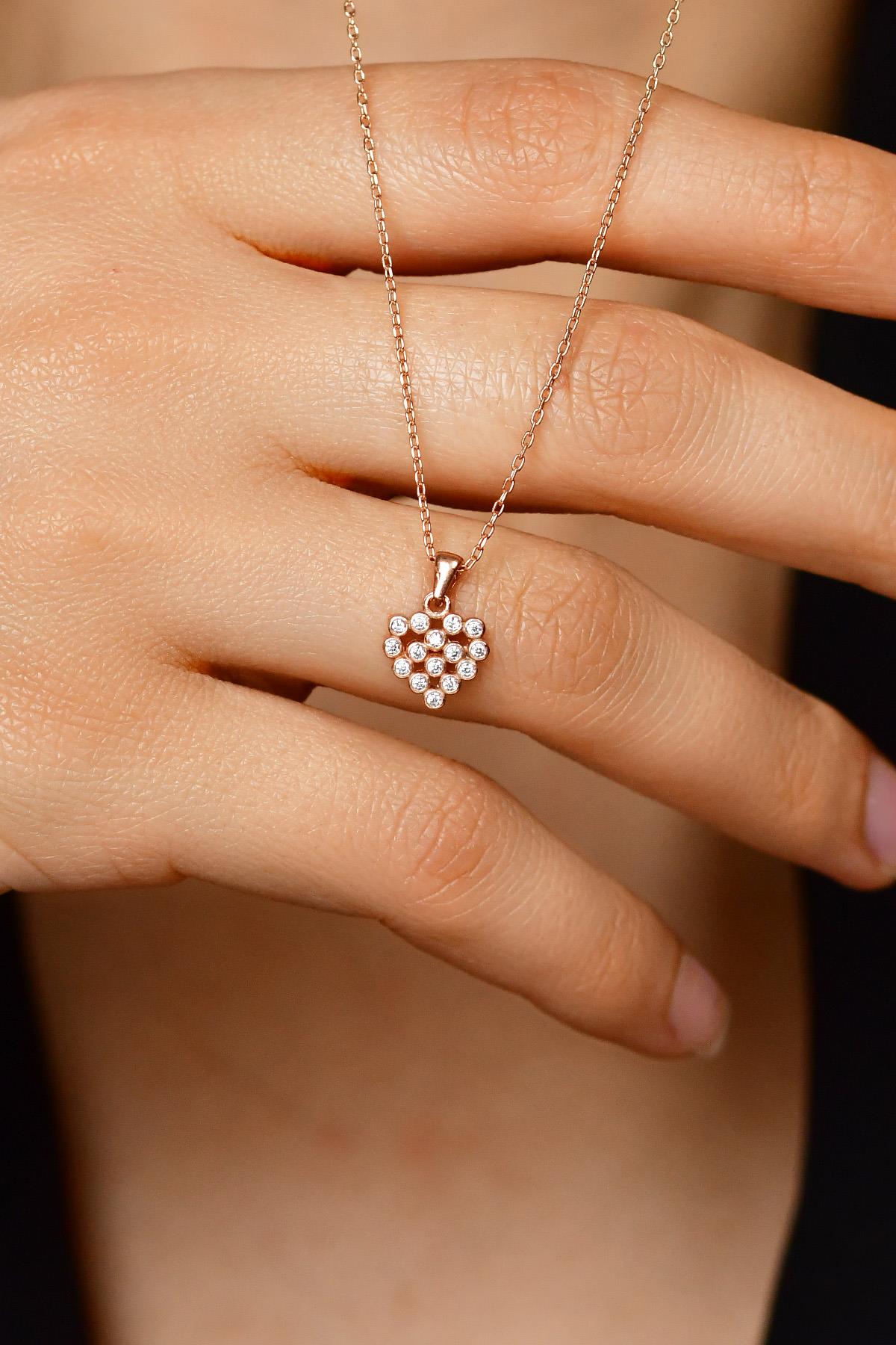 Zirkon Taşlı Rose Kalp Model Minimal Gümüş Kolye