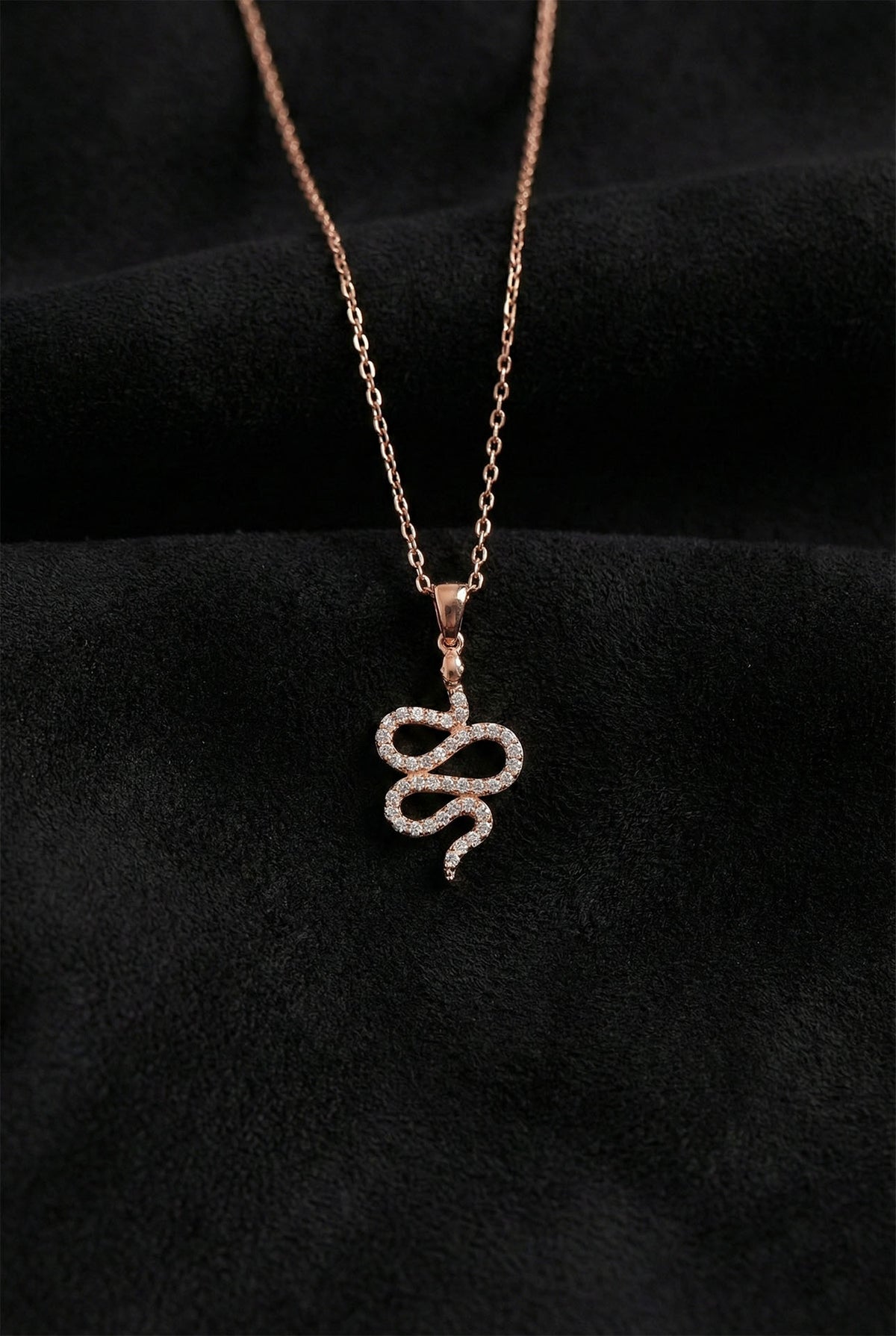 Rose Gold Minimal Snake Necklace with Zircon in 925 sterling silver