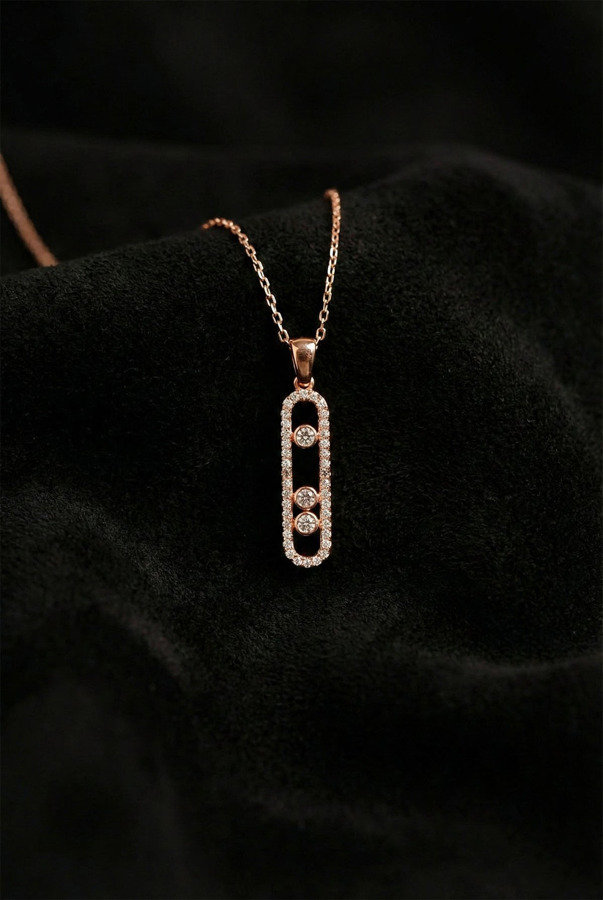 Rose Geometric Pendant Necklace with Zircon in 925 sterling silver