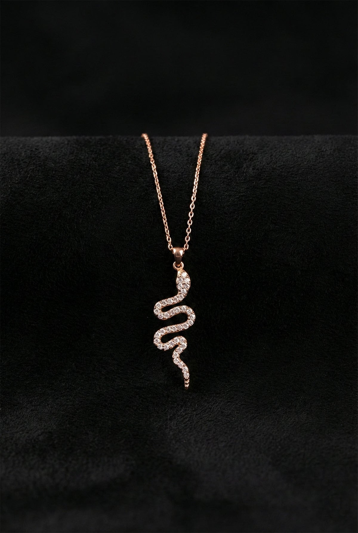 Collier serpent en or rose avec zircon en argent sterling 925