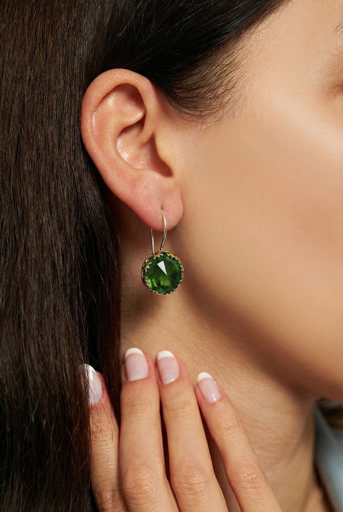 Gilded Emerald Stone Tulip Motif Earrings | 925 Silver