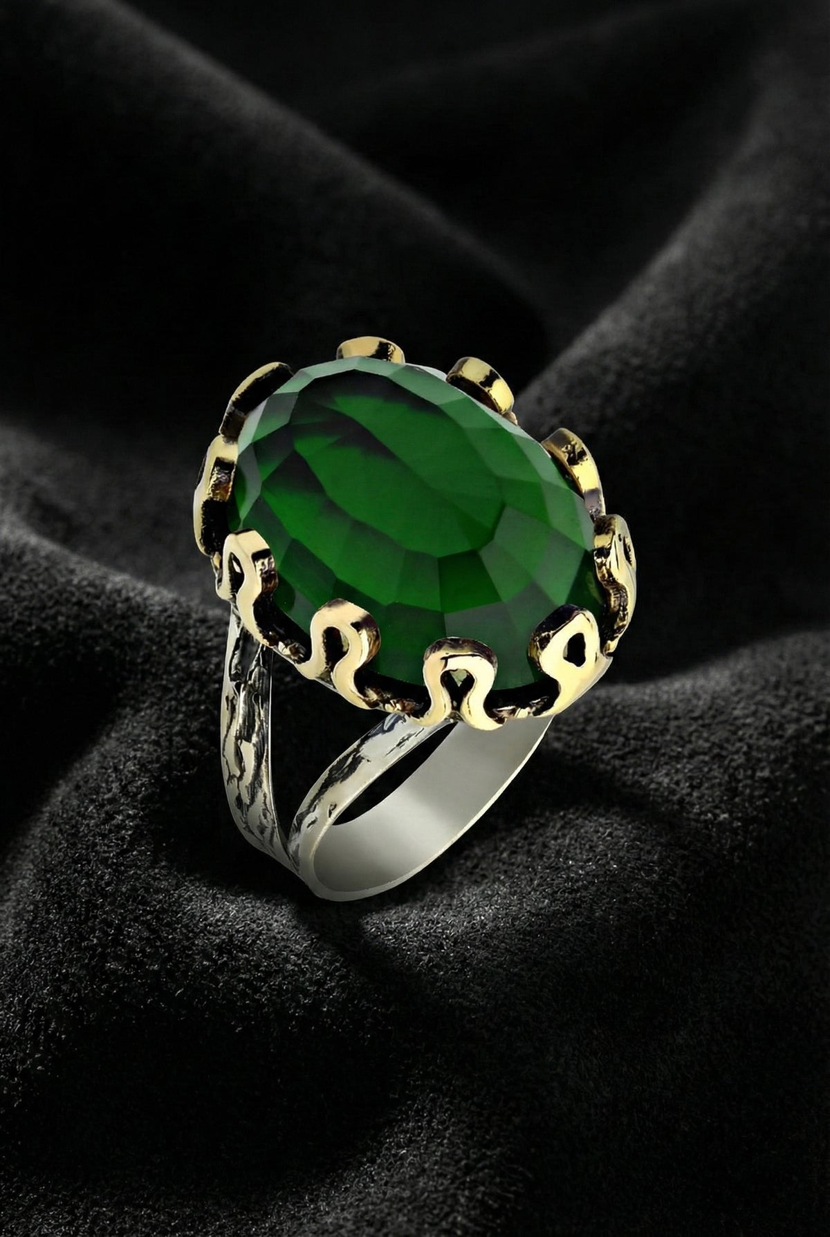 Gilded Oval Emerald Gemstone Jewelry Set in 925 sterling silver - view 5