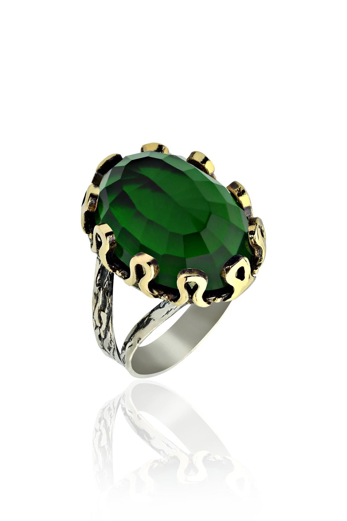 Emerald Traditional Set Silver